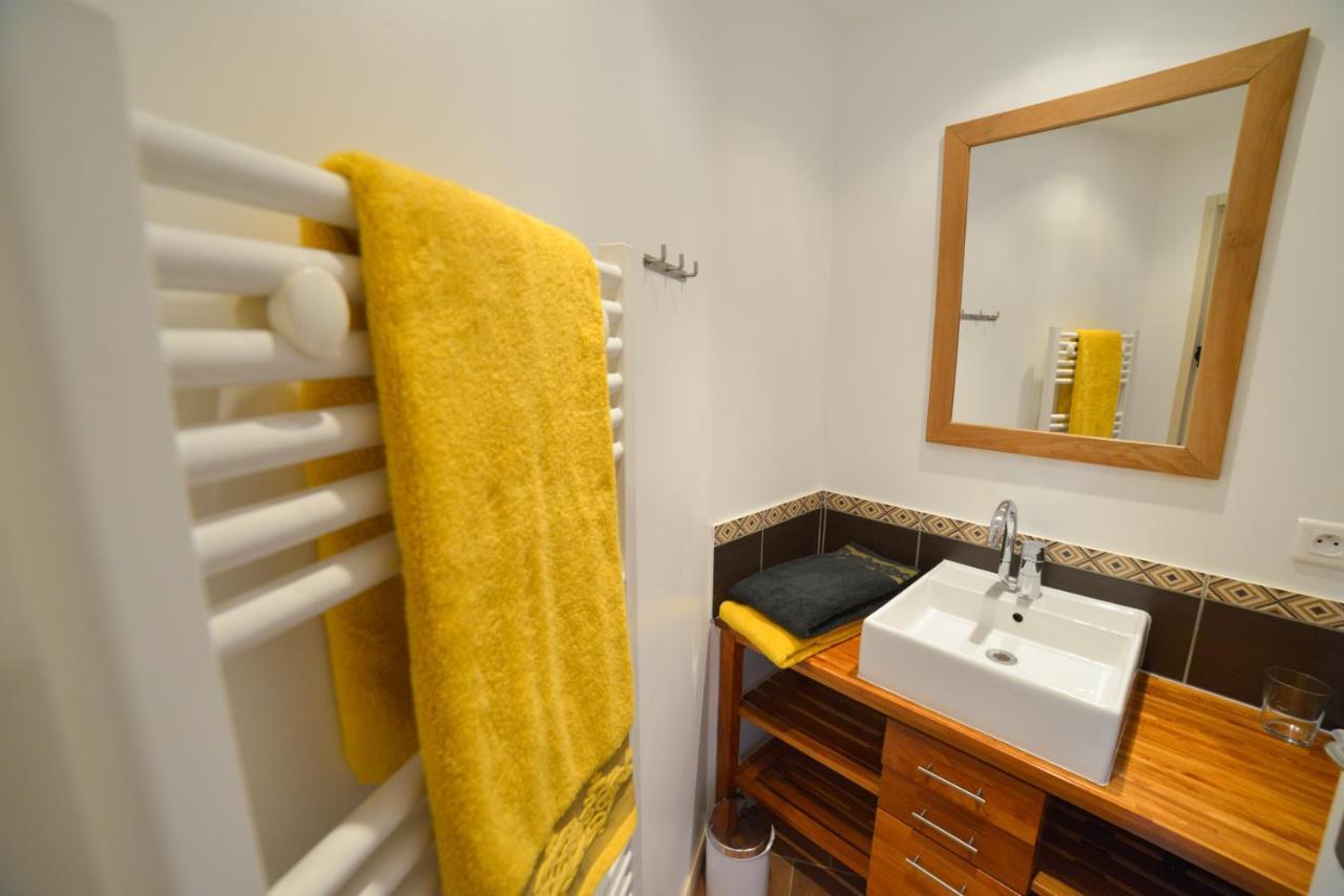Les Caselles, Gite Et Maison D'Hotes Saint-Beauzely Zewnętrze zdjęcie