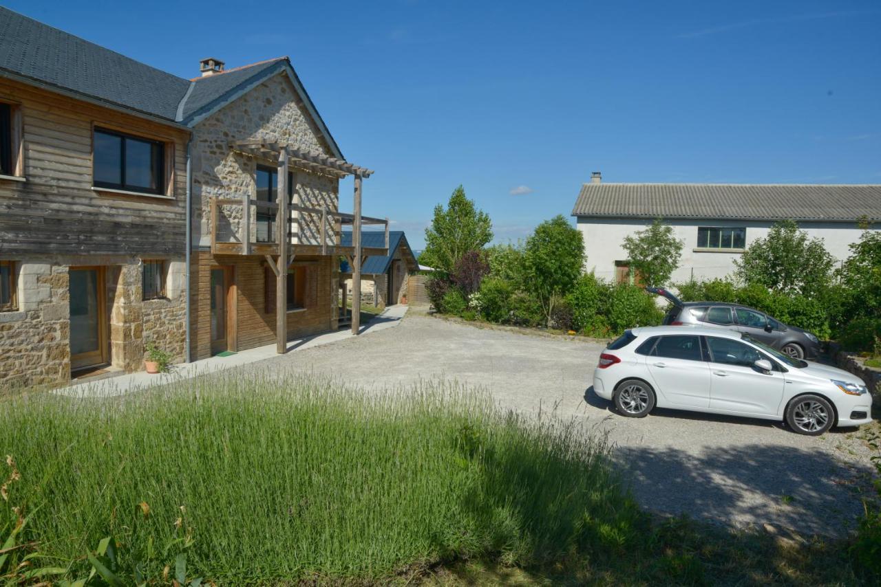 Les Caselles, Gite Et Maison D'Hotes Saint-Beauzely Zewnętrze zdjęcie