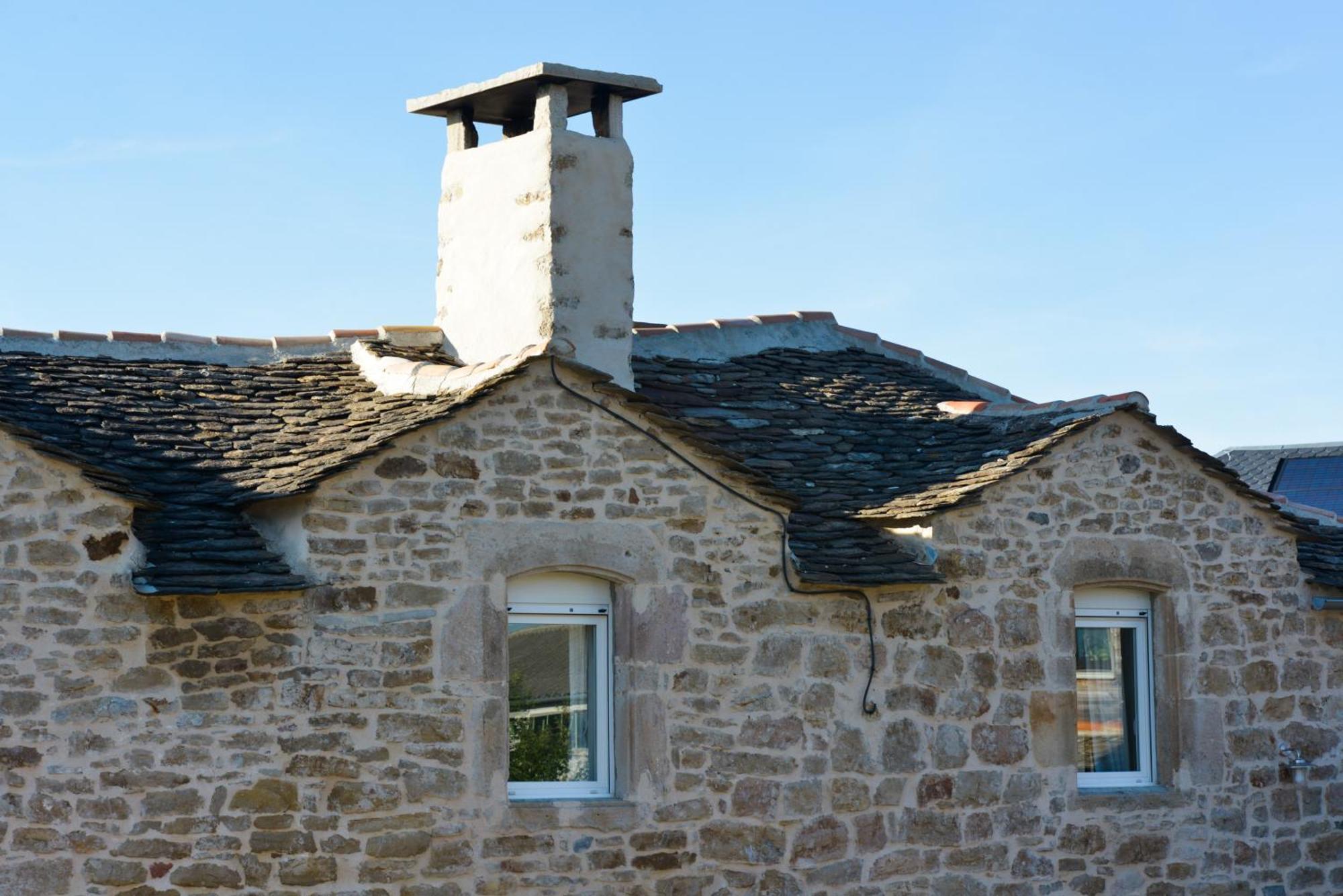 Les Caselles, Gite Et Maison D'Hotes Saint-Beauzely Zewnętrze zdjęcie