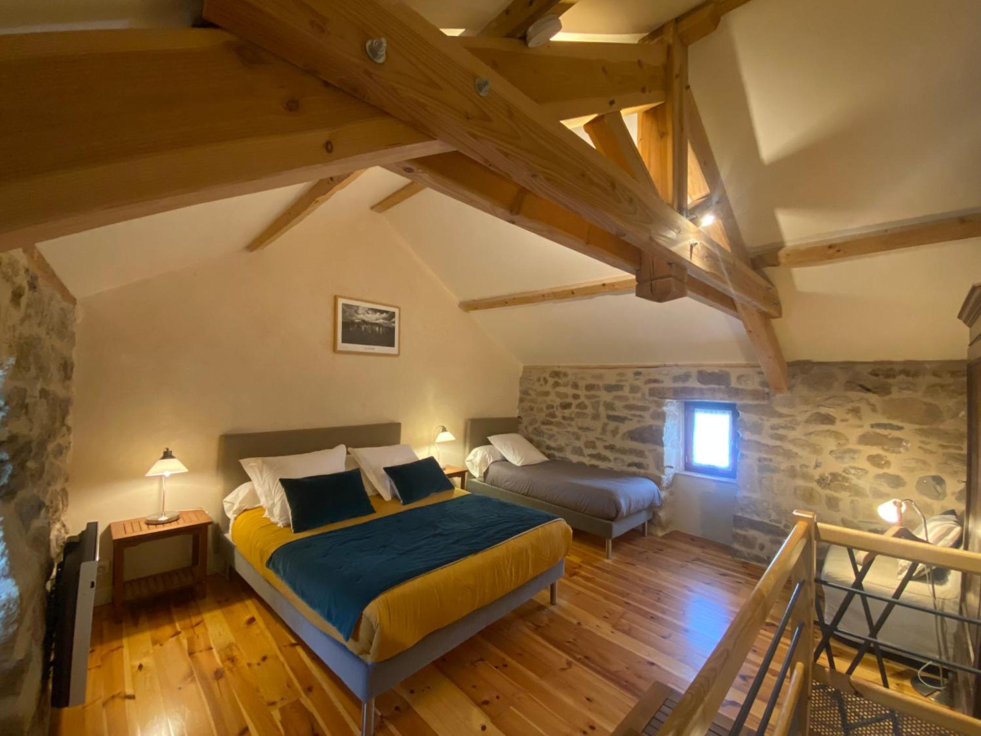 Les Caselles, Gite Et Maison D'Hotes Saint-Beauzely Zewnętrze zdjęcie