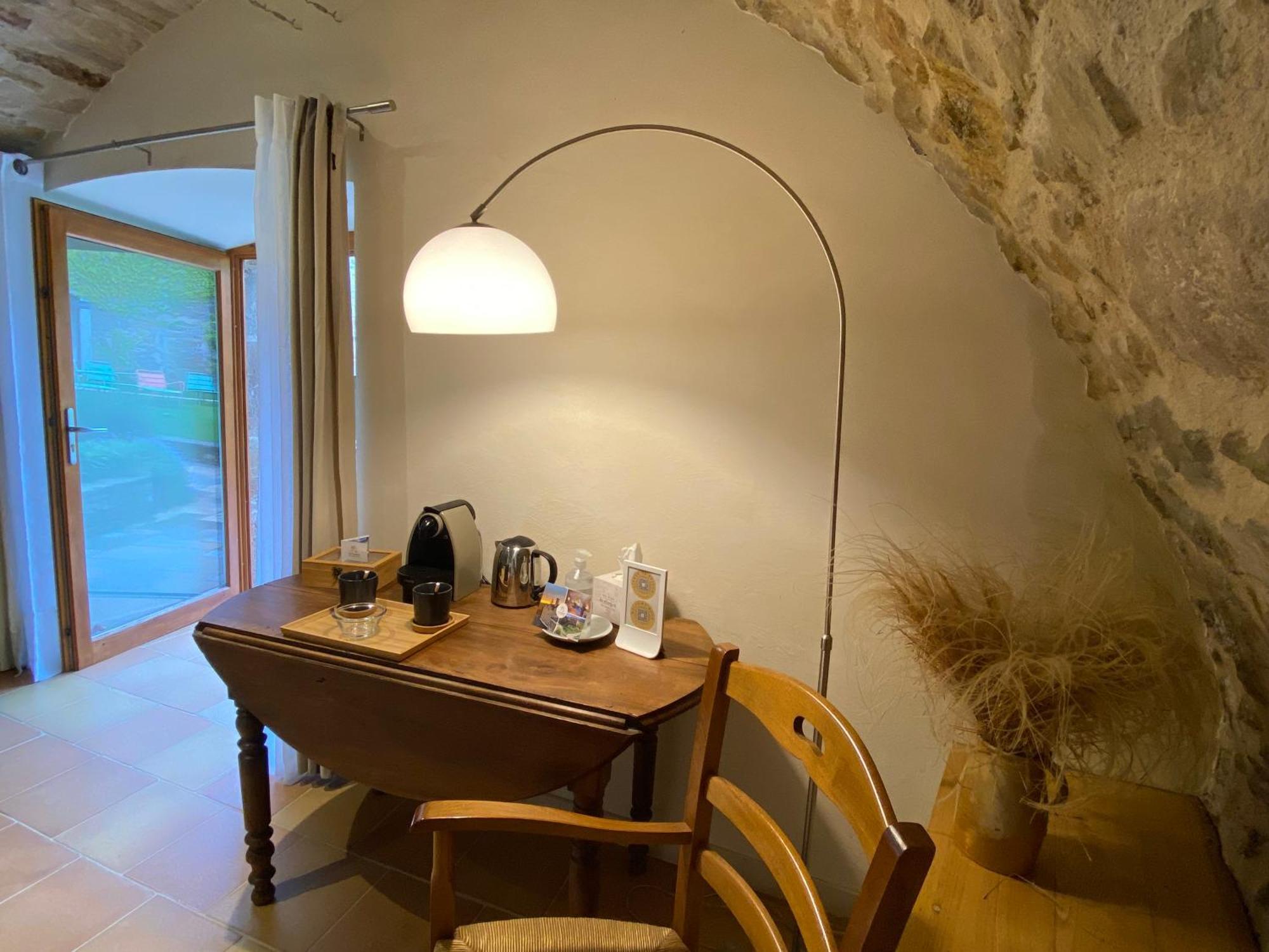 Les Caselles, Gite Et Maison D'Hotes Saint-Beauzely Zewnętrze zdjęcie